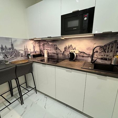 Wyjatkowe Apartamenty W Centrum วรอตซวาฟ ภายนอก รูปภาพ