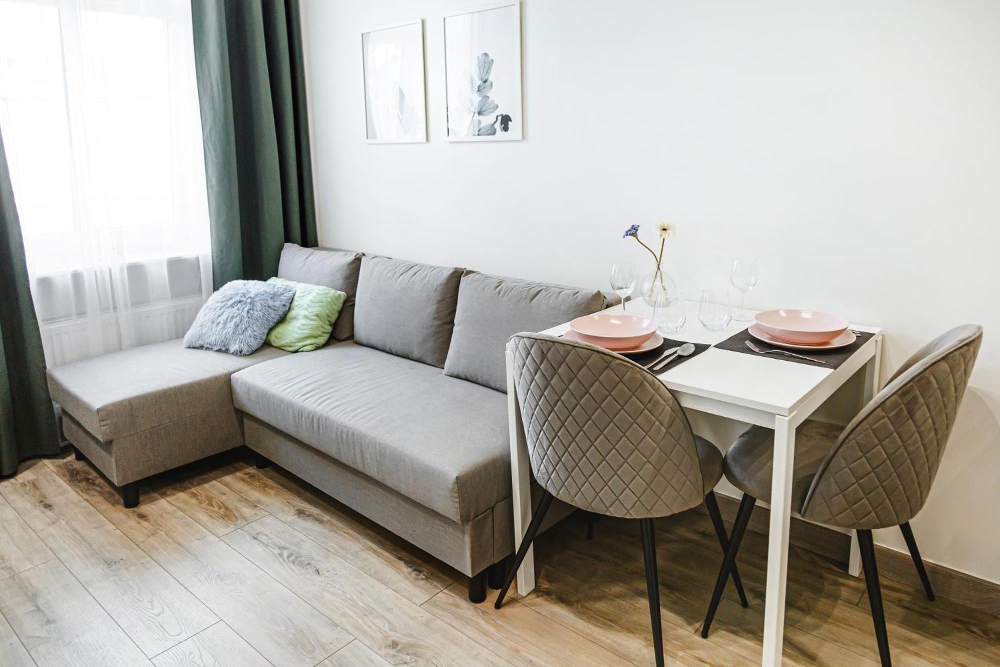 Wyjatkowe Apartamenty W Centrum วรอตซวาฟ ภายนอก รูปภาพ
